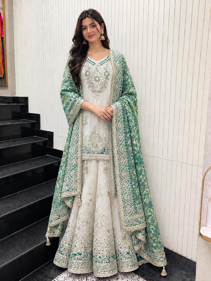 Noor-e-Qamar sharara set with a green embroidered dupatta
